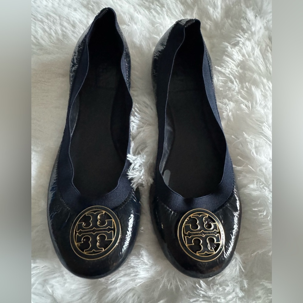 Tory Burch Navy Blue Loafers with Cushioned Insole and Slip-On Design